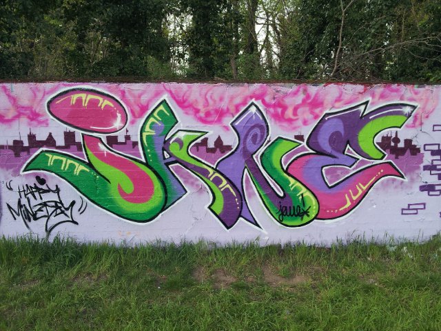 Graffiti Wall - Photo by Jane_68