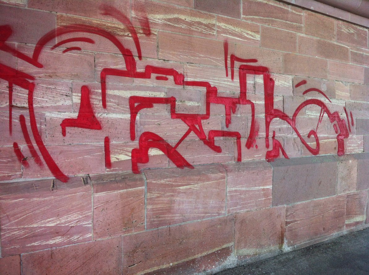 Graffiti Bombing - Photo by JangoAsyl