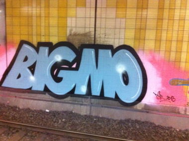 Graffiti Bombing - Photo by JangoAsyl - Bigmo, BIG, MO (2013)