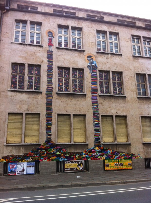 Graffiti Street Art in Frankfurt - Photo by JangoAsyl - brazil, frankfurt (2013)