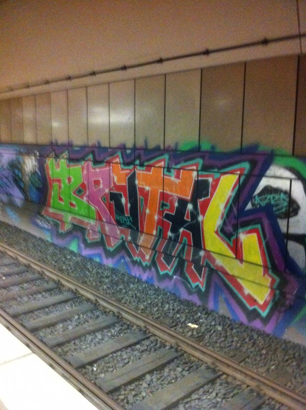 Graffiti Wall - Photo by JangoAsyl - brutal, hits, azb