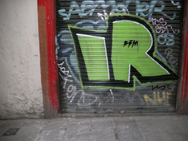 Graffiti Bombing - Photo by JangoAsyl - ir (2012)