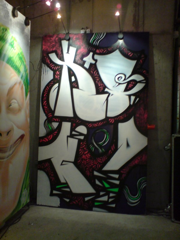 Graffiti Wall in Frankfurt - Photo by JayHardwood - Kago?
