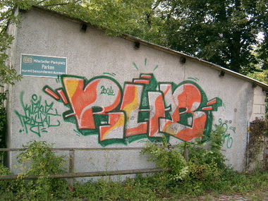 Graffiti Wall - Photo by JayHardwood - RHB (2004)