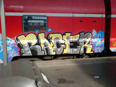 Graffiti Train in Frankfurt - Photo by JayHardwood - Racer (2007)