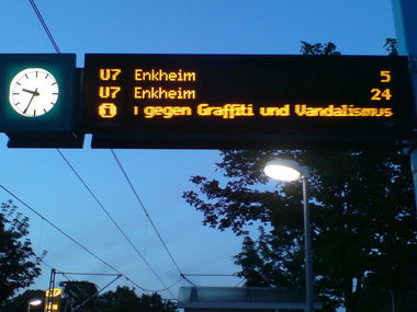 Graffiti Artwork - Photo by JayHardwood - Vgf