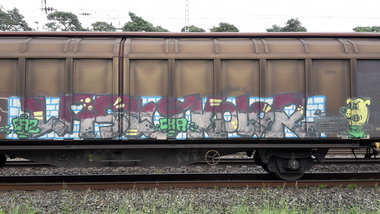 Graffiti Train - Photo by JemandAnders - laslokolor, fr8, Freight
