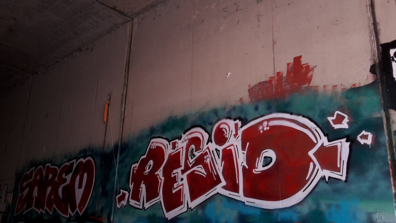 Graffiti Wall - Photo by JemandAnders - sarem, resid