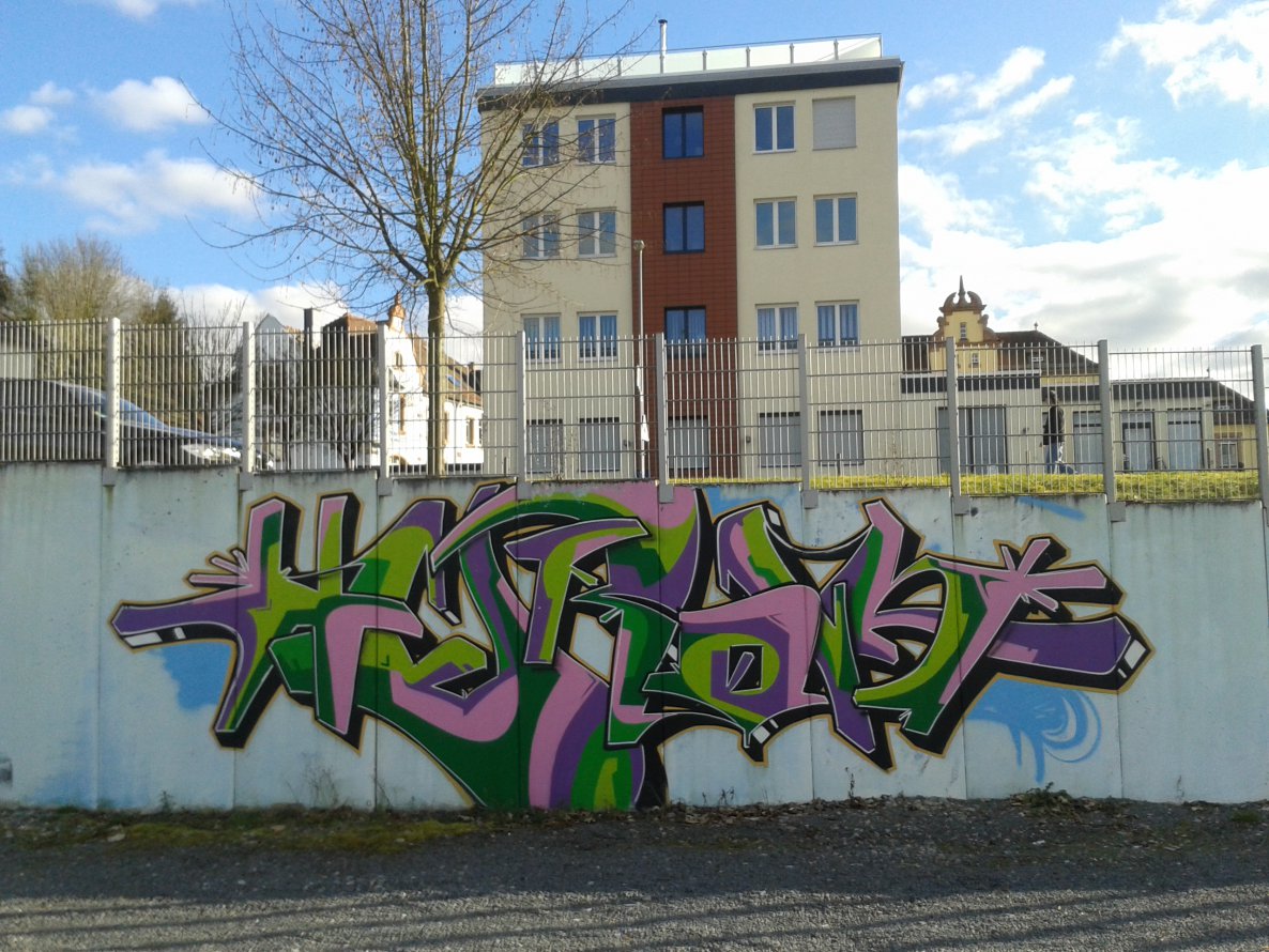 Graffiti Wall - Photo by JemandAnders - heroin