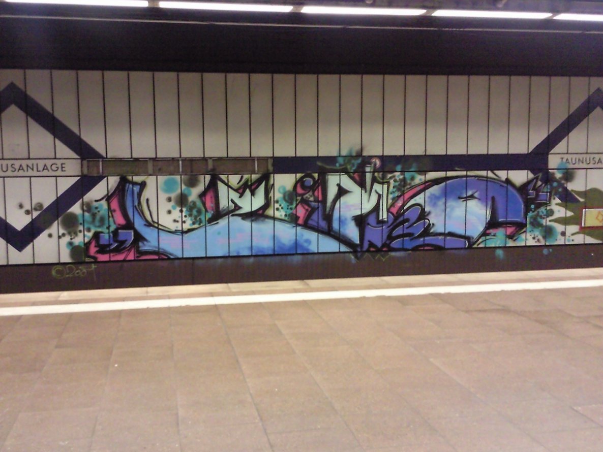 Graffiti Wall - Photo by JemandAnders - zitro, zitrone, KMC