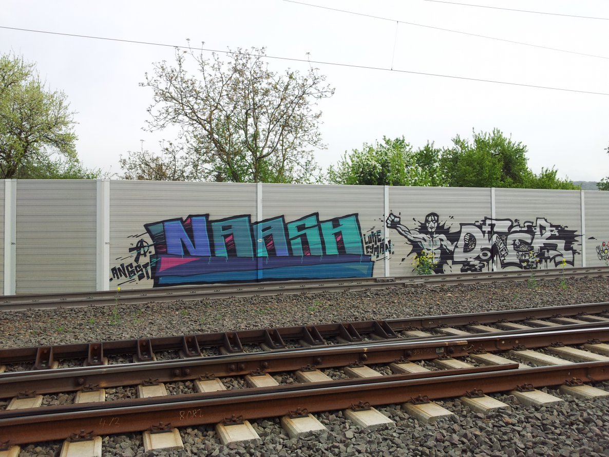 Graffiti Wall - Photo by JemandAnders - naash, deor