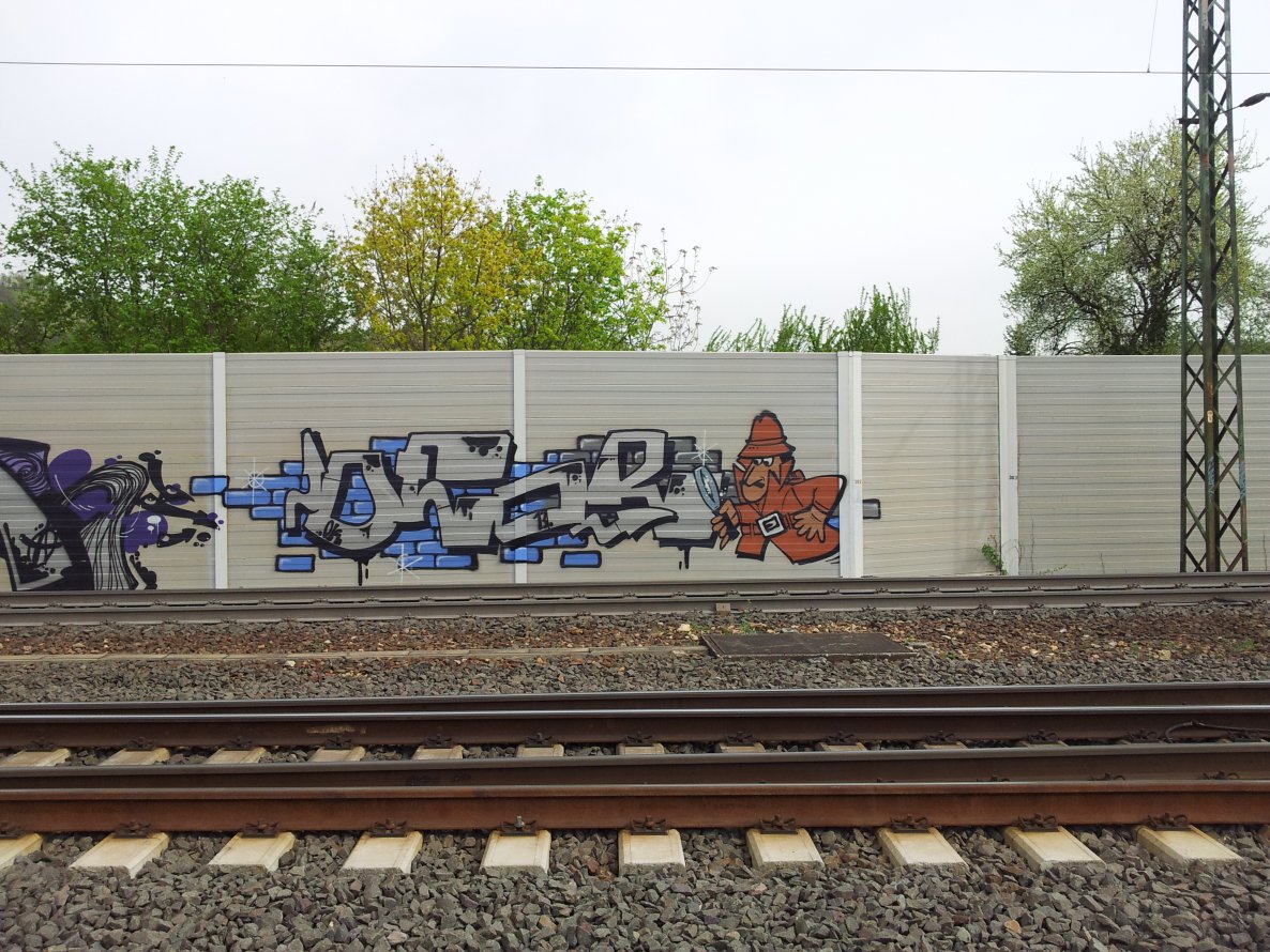 Graffiti Wall - Photo by JemandAnders - deor