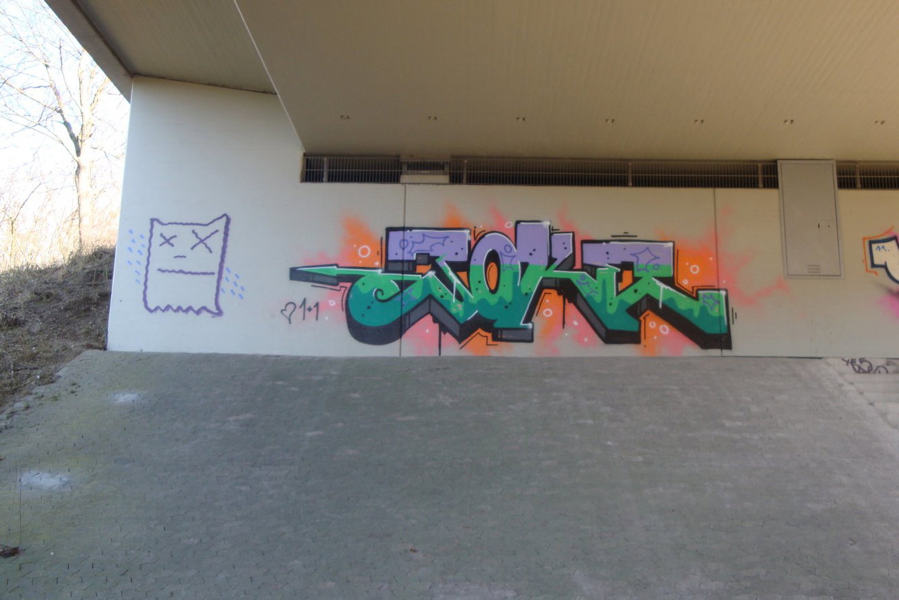 Graffiti Wall - Photo by JemandAnders - joke, 1+1, ahorn