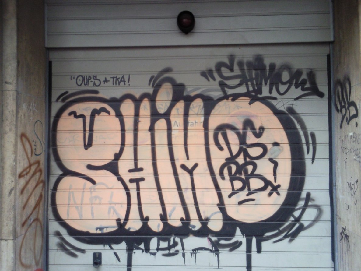 Graffiti Wall - Photo by JemandAnders - shimo, DS, BB