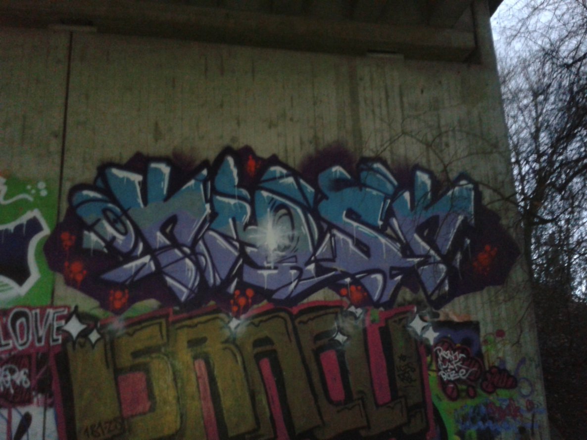 Graffiti Wall - Photo by JemandAnders - kiosk, ONF