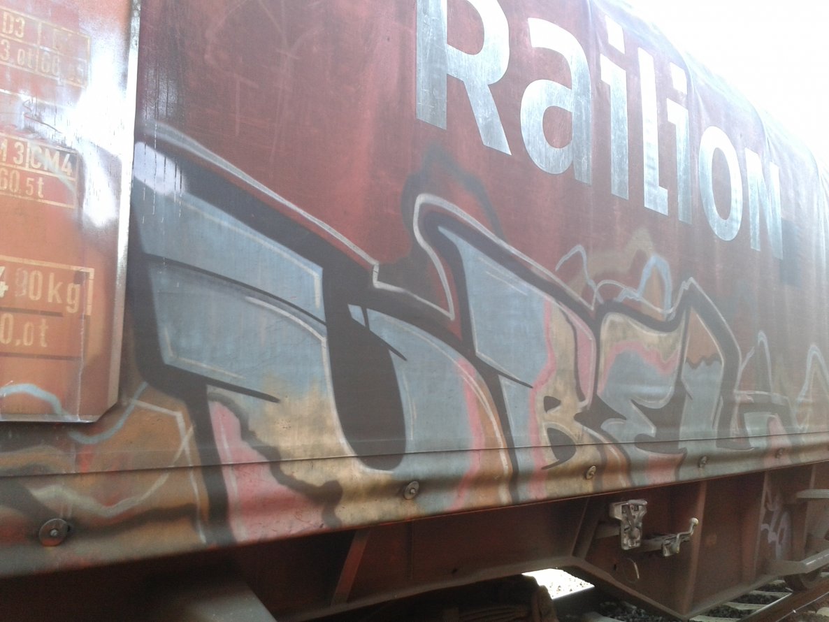 Graffiti Train - Photo by JemandAnders - übel, fr8, Freight