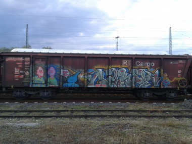 Graffiti Train - Photo by JemandAnders - caker, fr8, Freight