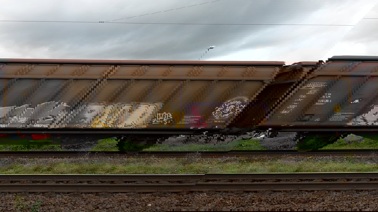 Graffiti Train - Photo by JemandAnders - fr8, Freight