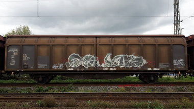 Graffiti Train - Photo by JemandAnders - fr8, Freight