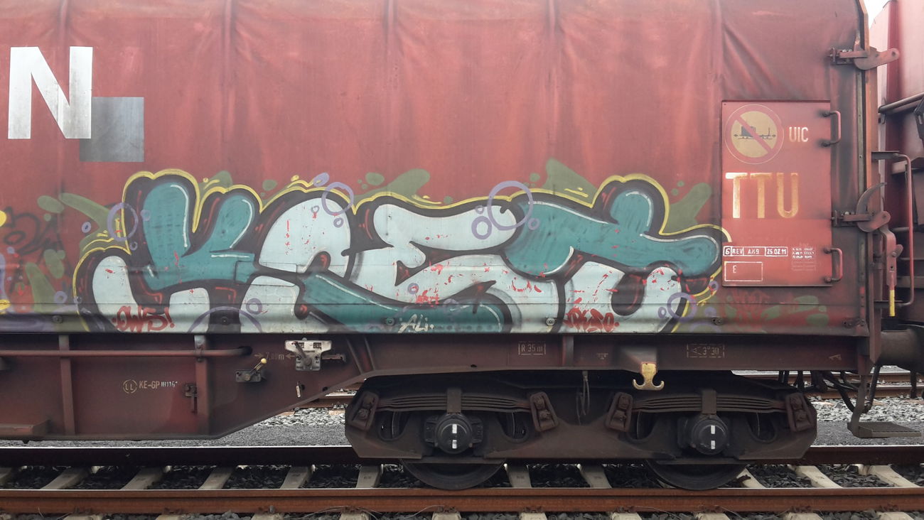 Graffiti Train - Photo by JemandAnders - koet, Freight, fr8