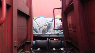 Graffiti Train - Photo by JemandAnders - osel, QWS, FNTX