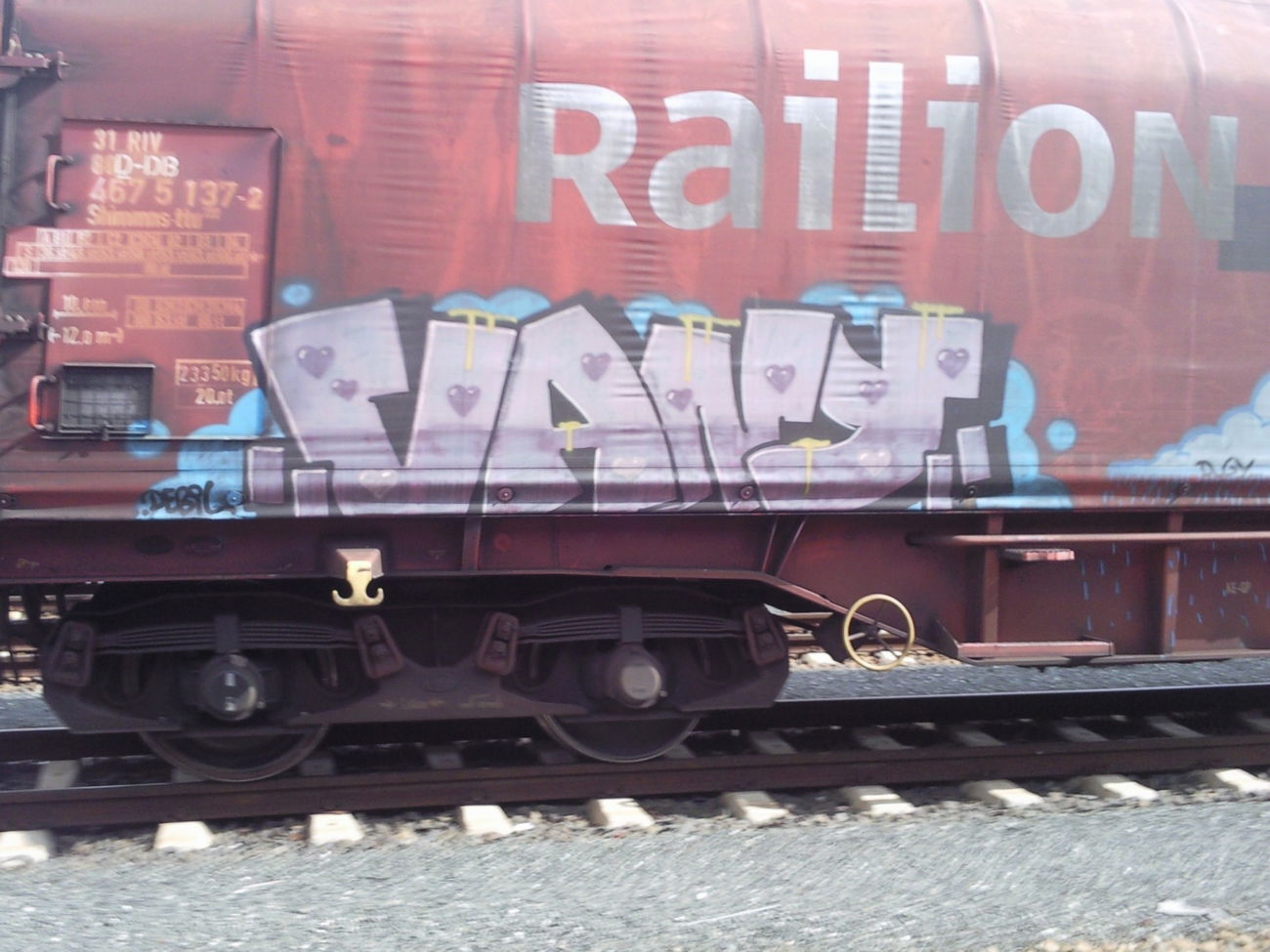 Graffiti Train - Photo by JemandAnders - vany, debil, fr8