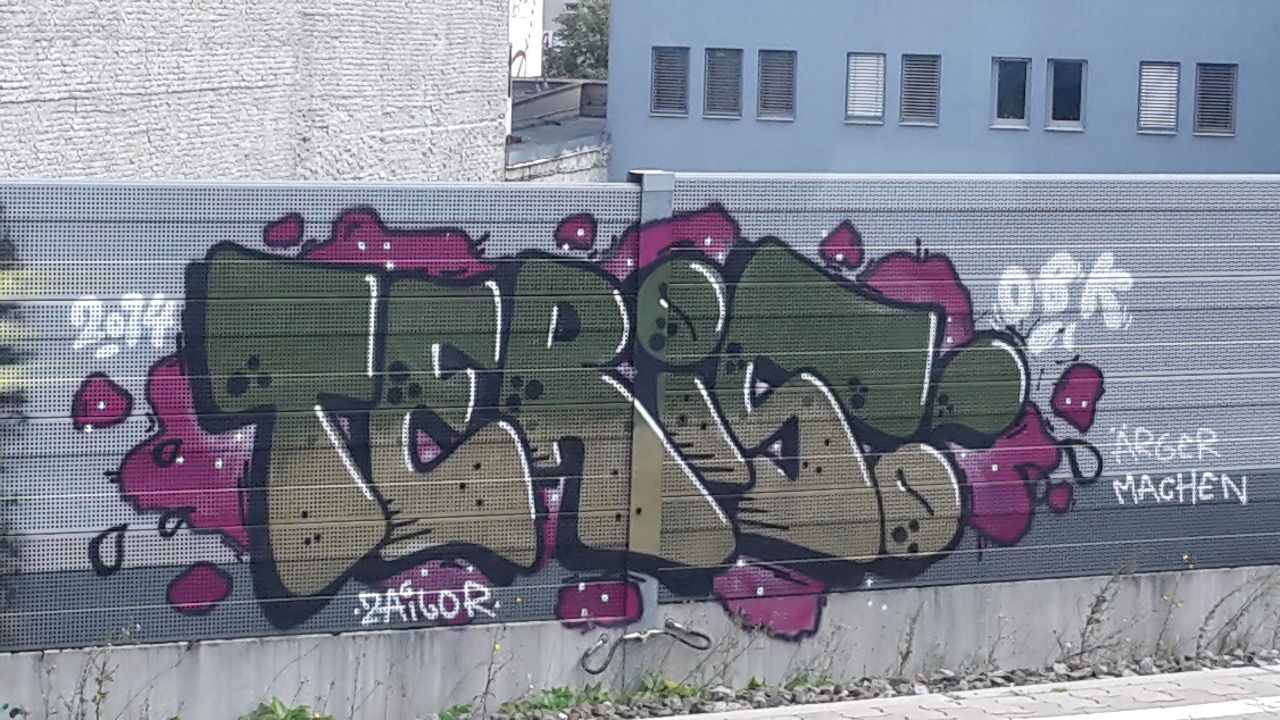 Graffiti Wall - Photo by JemandAnders - teris