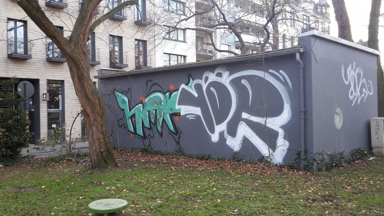 Graffiti Wall - Photo by JemandAnders - HMR, yör