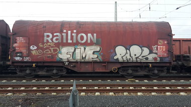 Graffiti Train - Photo by JemandAnders - fume, PAPS, fr8