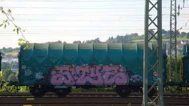 Graffiti Train - Photo by JemandAnders - sotyz, fr8, Freight