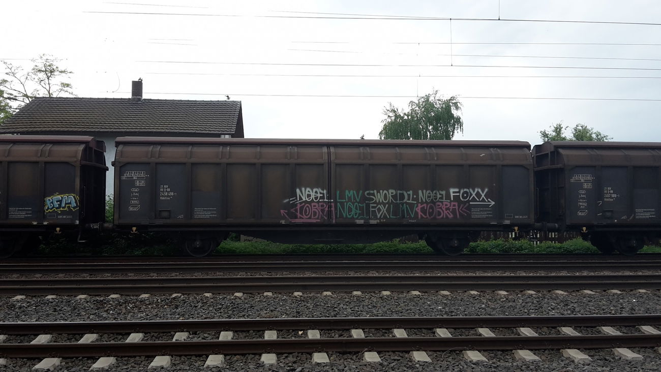 Graffiti Train - Photo by JemandAnders - fr8, Freight