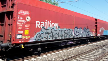 Graffiti Train - Photo by JemandAnders - fr8, Freight, former