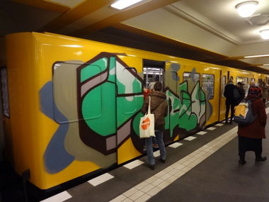 Graffiti Train - Photo by JemandAnders