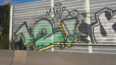 Graffiti Bombing - Photo by JemandAnders - TR, 12, mambo