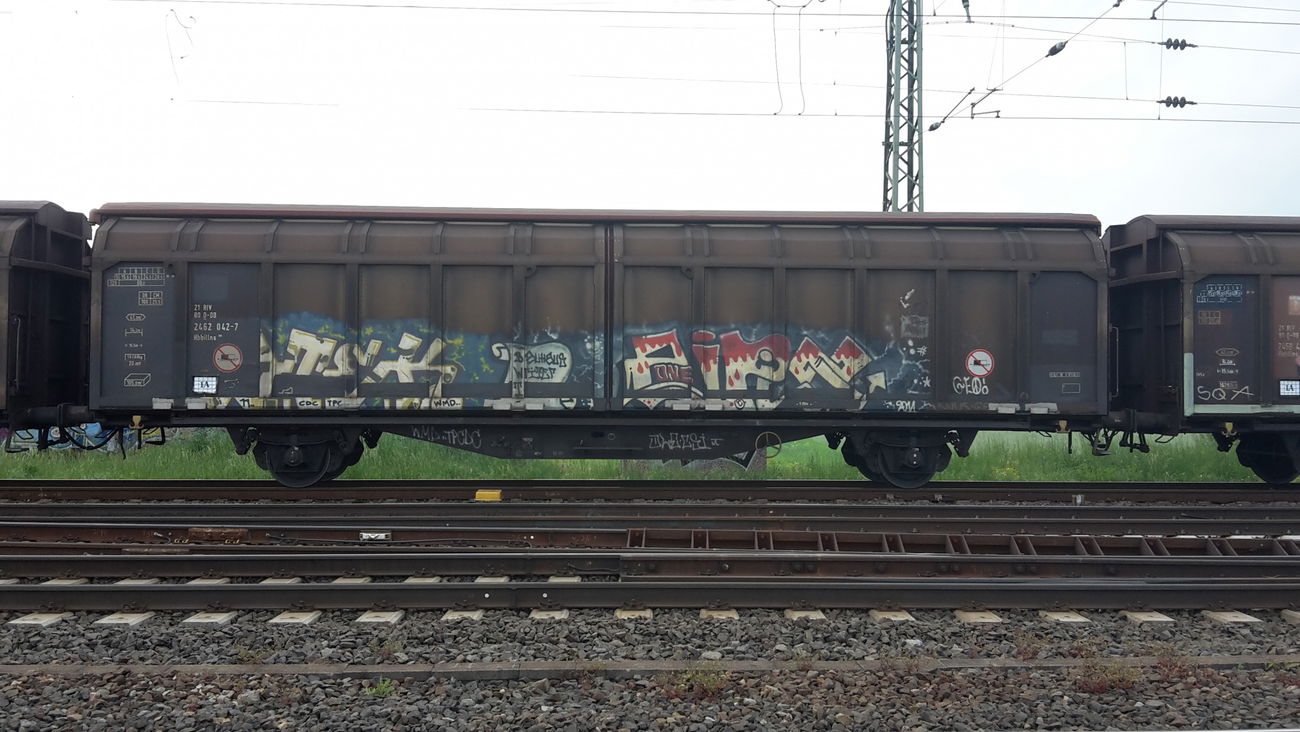 Graffiti Train - Photo by JemandAnders - fr8, Freight