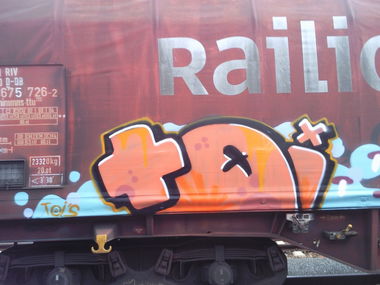 Graffiti Train - Photo by JemandAnders - TOI, fr8, Freight