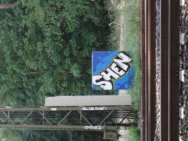 Graffiti Wall - Photo by JemandAnders - shen