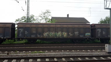 Graffiti Train - Photo by JemandAnders - fr8, Freight