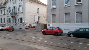 Graffiti Bombing - Photo by JemandAnders - OUI