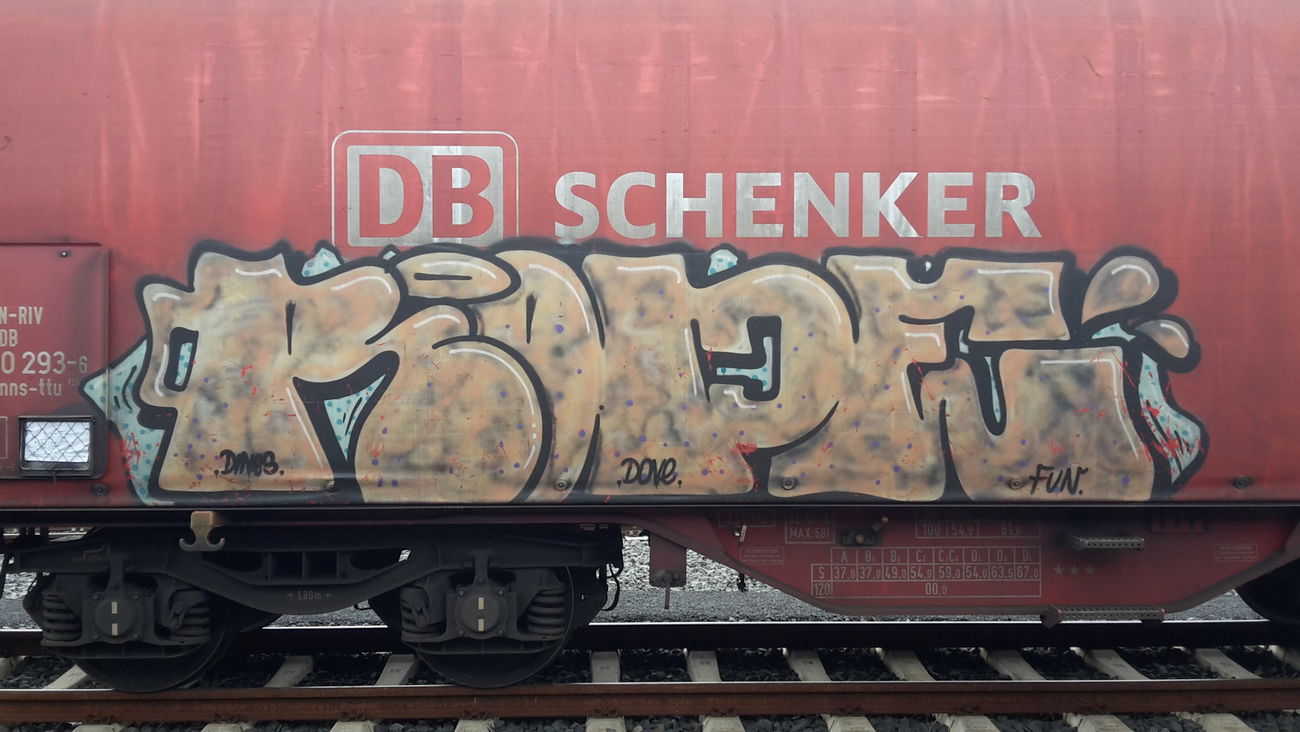 Graffiti Train - Photo by JemandAnders - Freight, fr8