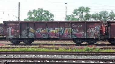 Graffiti Train - Photo by JemandAnders - imer, SHIT, CREW