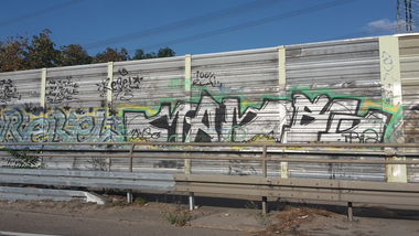 Graffiti Bombing - Photo by JemandAnders - rebel, mambo