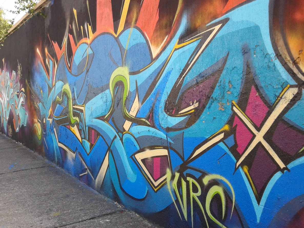 Graffiti Wall in Guadalajara - Photo by Jes - Guadalajara, Mexico, Streetart