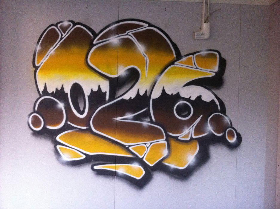 Graffiti Wall in Arnhem - Photo by Joax - 026, gold, reccenter