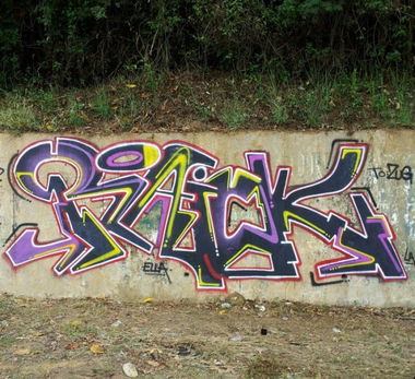 Graffiti Wall in Subic - Photo by Joekatze - Raick, JKS, Jokers (2013)
