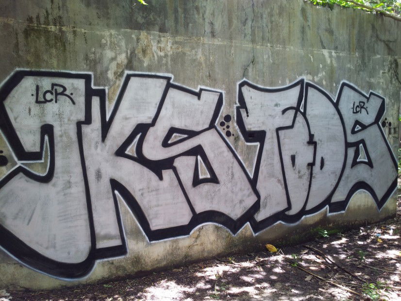 Graffiti Bombing in Subic - Photo by Joekatze - Raick, JKS, Jokers