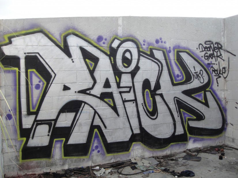 Graffiti Bombing in Manila - Photo by Joekatze - Raick, JKS, Jokers