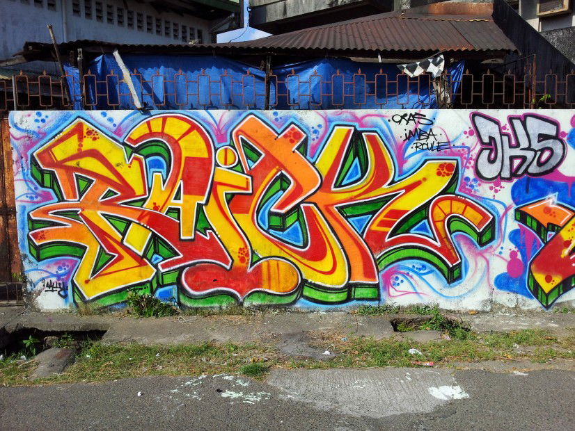 Graffiti Wall in Olongapo City - Photo by Joekatze - Raick, JKS, Jokers (2012)
