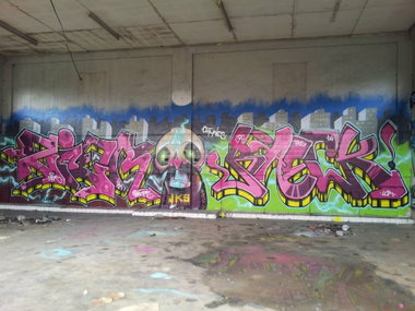 Graffiti Wall - Photo by Joekatze - Zier, Bato, Raick (2013)