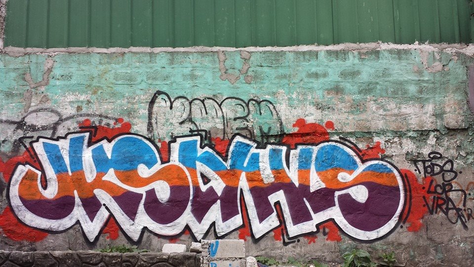 Graffiti Bombing - Photo by Joekatze - JKS, SLY, HLS (2014)